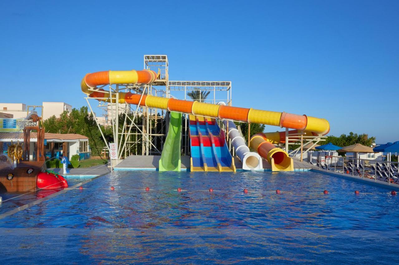Bellagio Beach Resort&Spa Hurghada Esterno foto Water park in Hurghada